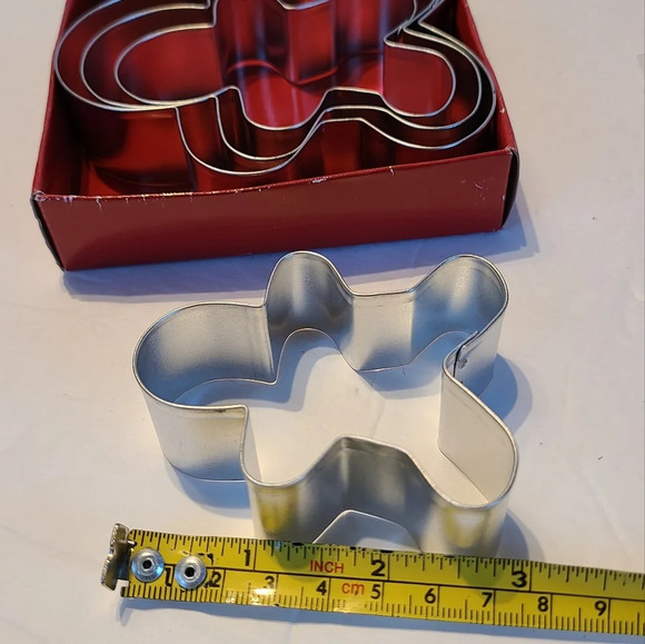 Wilton cookie cutter set of 4 - Picture 5 of 5